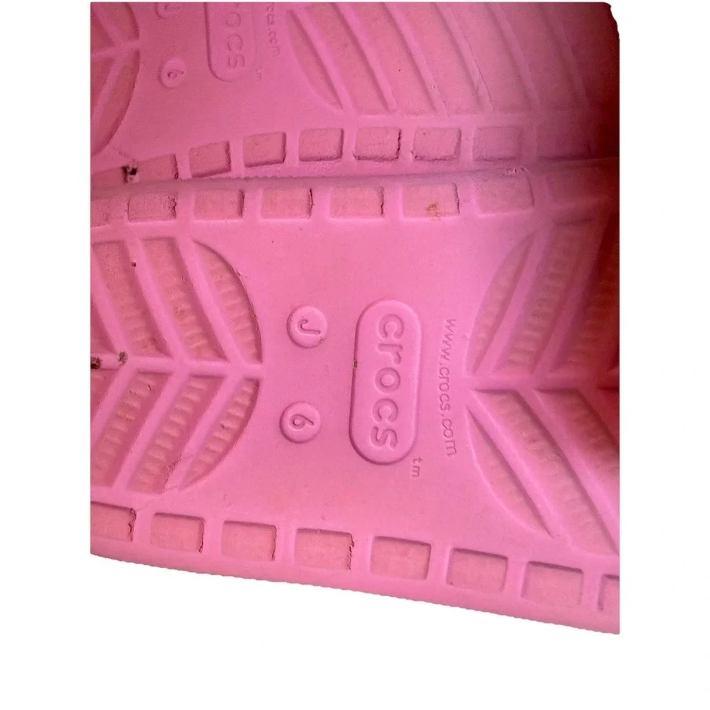 Crocs Mega Crush Clogs Juniors 6 J6 Platform Pink Wedge Kids Youth Slip On